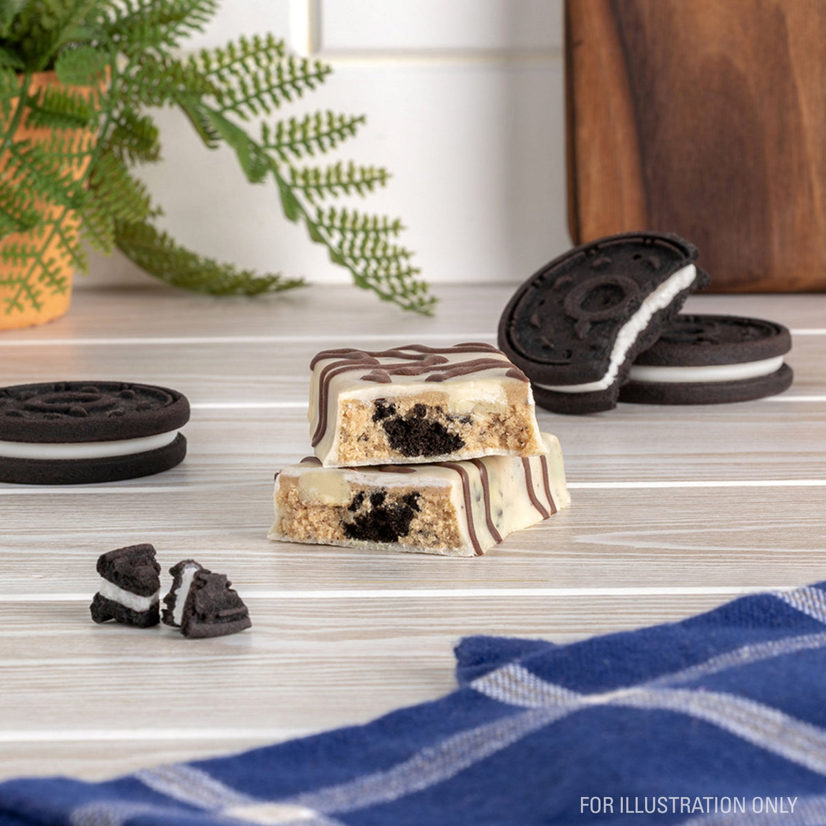dipped-cookies-and-cream-protein-bars-w0 15807_QN_USA_ProteinBar_CAC_InterimAssetUpdate_Digital-Dipped-ProductCarouselSet_Tabletop1.jpg